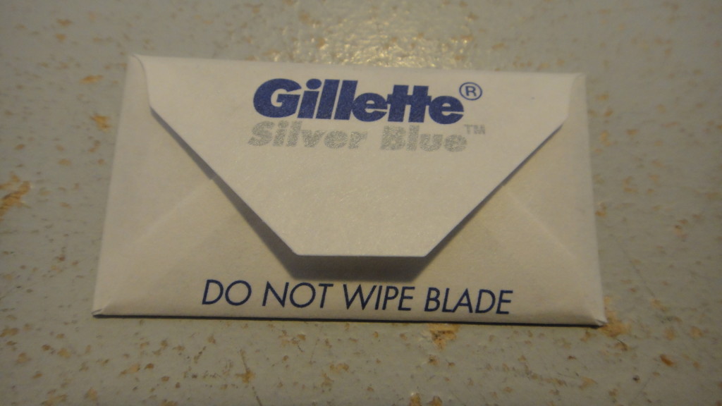 Gillette Silver Blue wrapper back