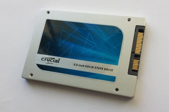 Crucial MX100 SSD